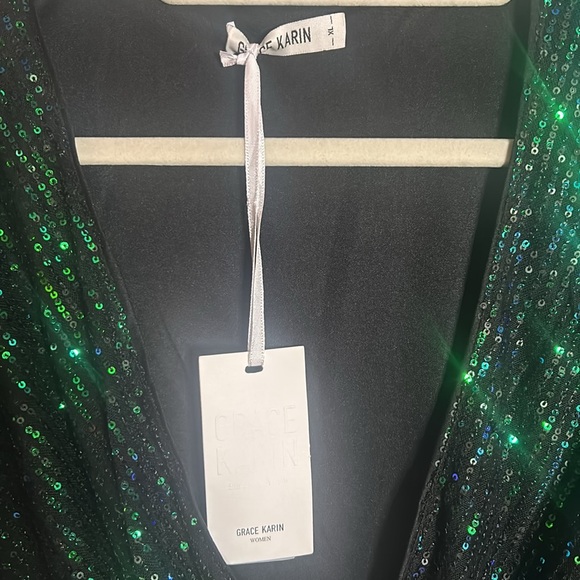 XL GRACE KARIN Sequin Women Short Sleeve Sparkly Blouse in Blue Ocean - Picture 2 of 7